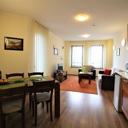Pine Tree Apartment D34 バンスコ エクステリア 写真